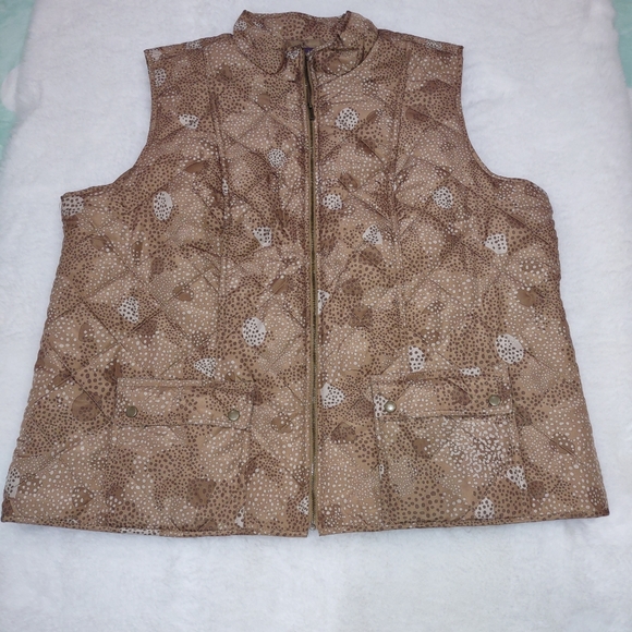 Gloria Vanderbilt Vest - Picture 16 of 16